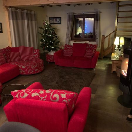 Spacious Ski Chalet In Traditional French Village, Sleeps 8, Four Star With Fibre Broadband Абонданс Экстерьер фото