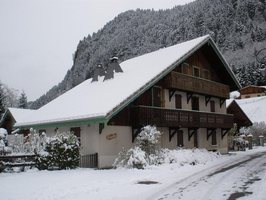Spacious Ski Chalet In Traditional French Village, Sleeps 8, Four Star With Fibre Broadband Абонданс Экстерьер фото