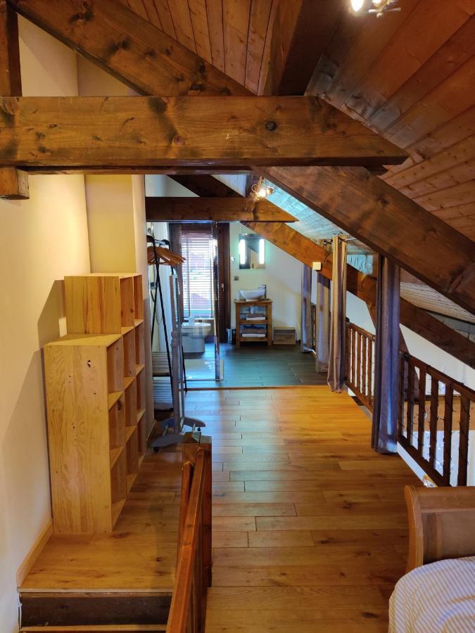 Spacious Ski Chalet In Traditional French Village, Sleeps 8, Four Star With Fibre Broadband Абонданс Экстерьер фото