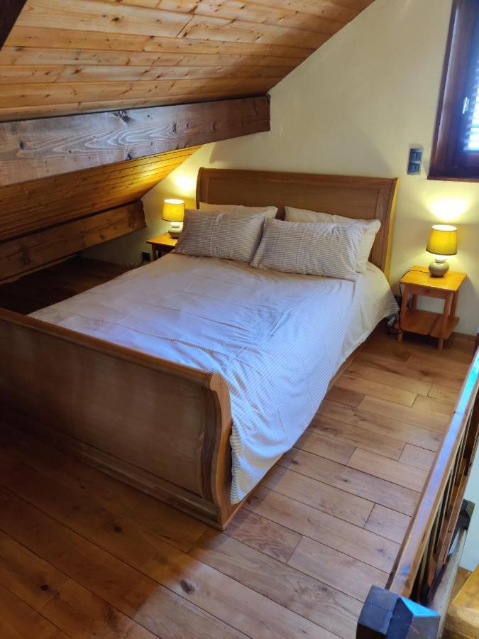 Spacious Ski Chalet In Traditional French Village, Sleeps 8, Four Star With Fibre Broadband Абонданс Экстерьер фото